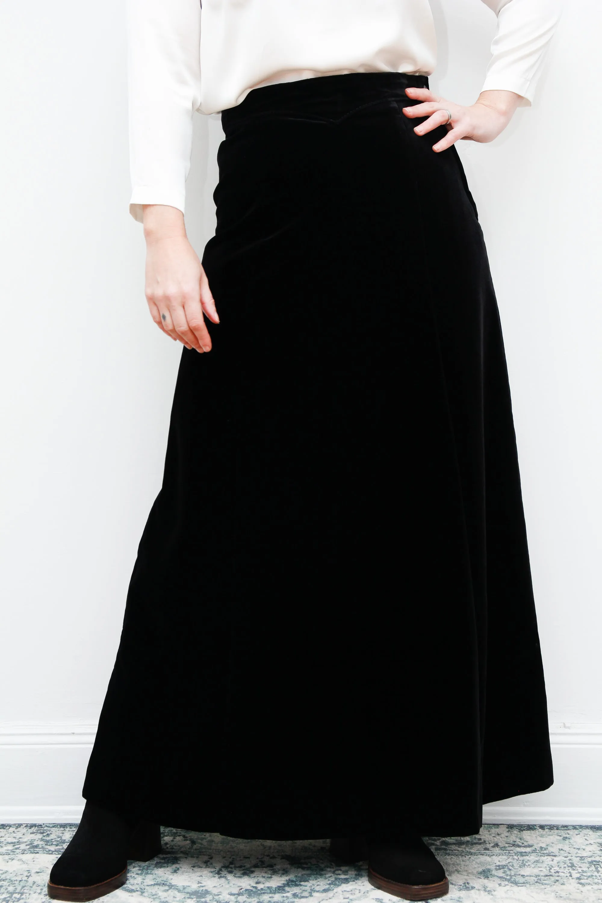 1970's Vintage Black Velvet Maxi Skirt