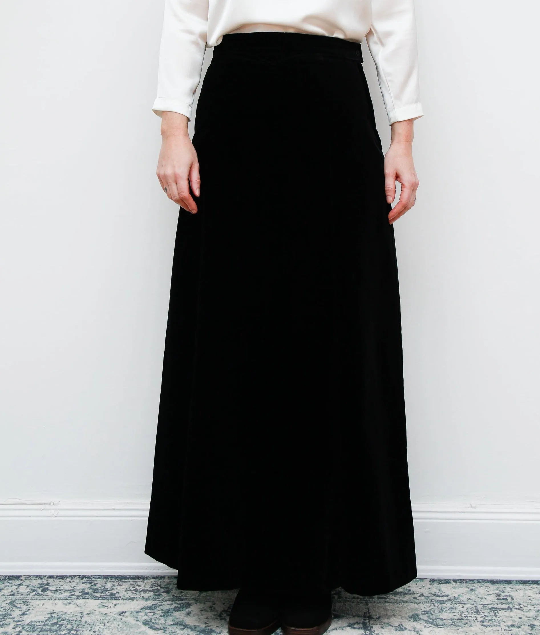 1970's Vintage Black Velvet Maxi Skirt