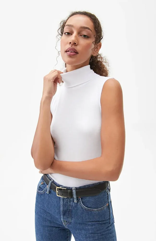 Hillary Turtleneck Shell