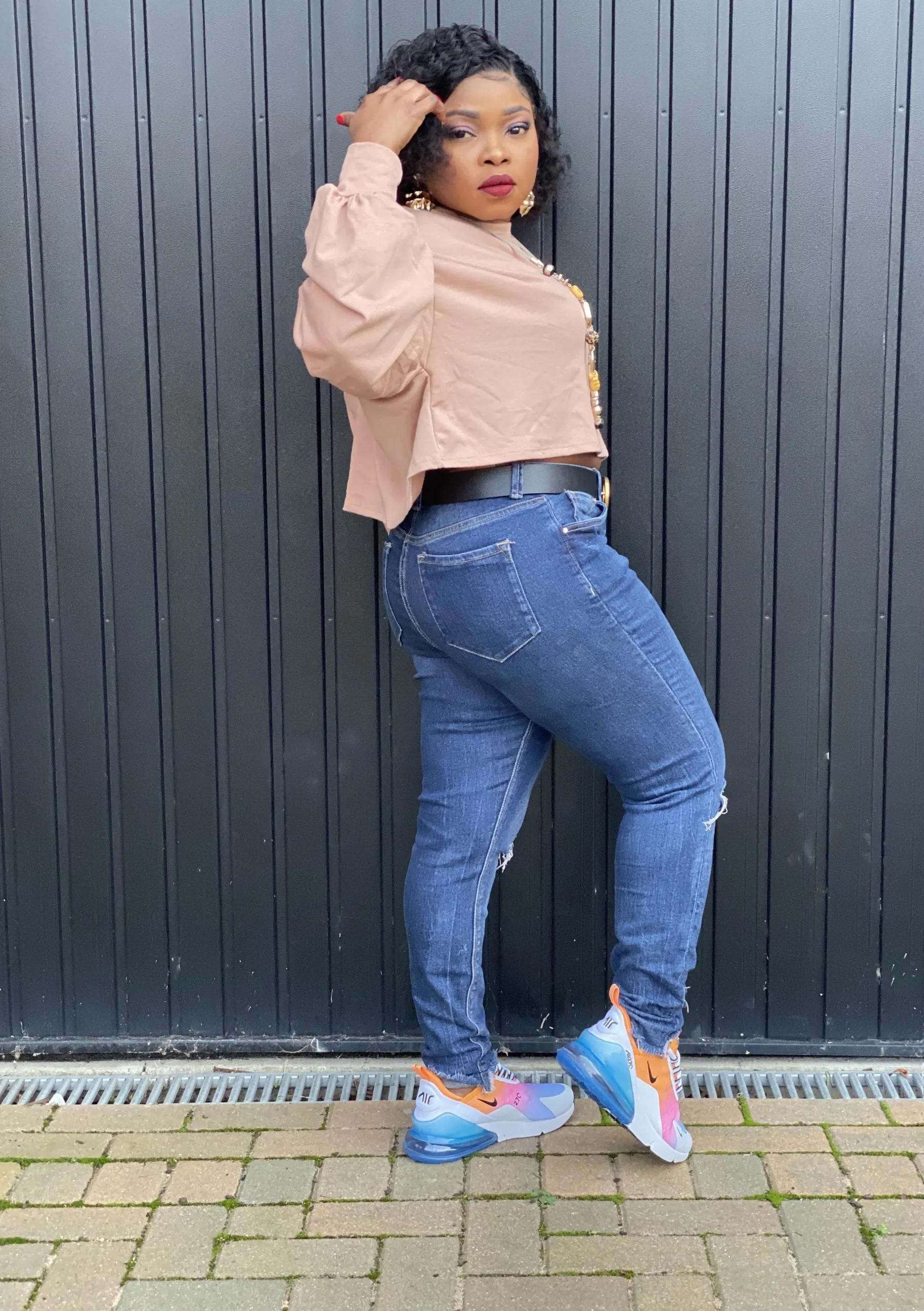 Solid Long Sleeve Sweatshirt Crop Top