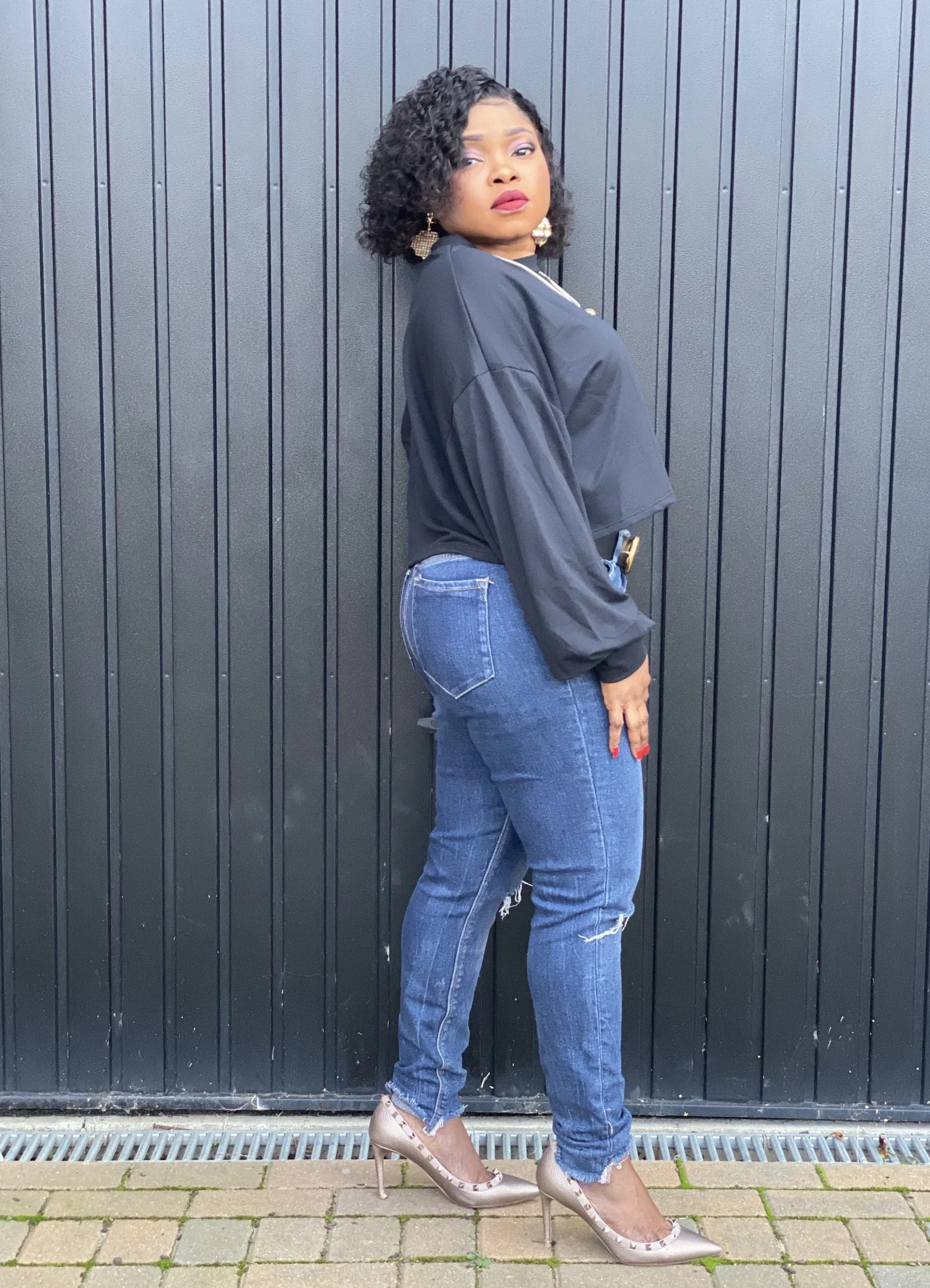Solid Long Sleeve Sweatshirt Crop Top