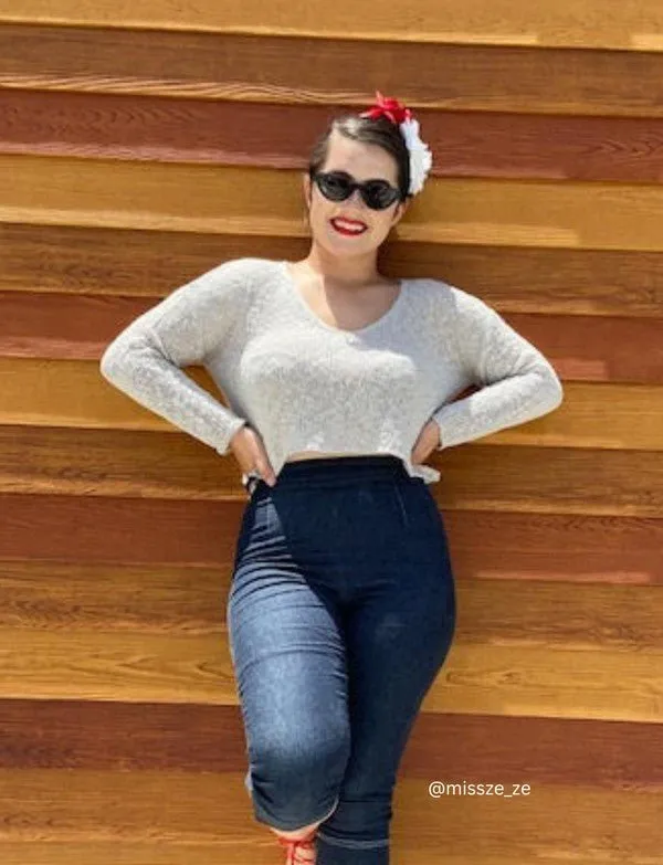 V Neck Drop Shoulder Slub Knit Crop Sweater Top