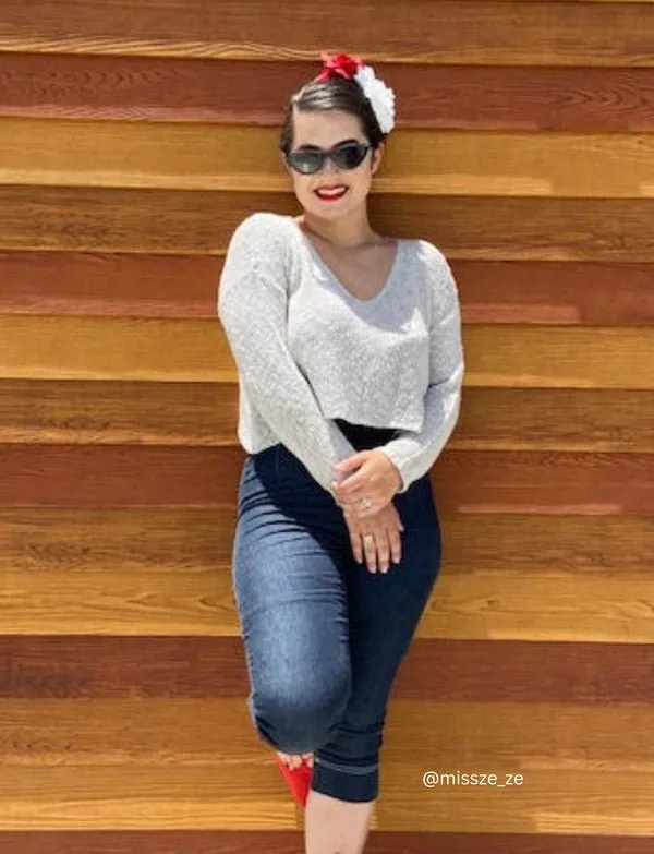 V Neck Drop Shoulder Slub Knit Crop Sweater Top